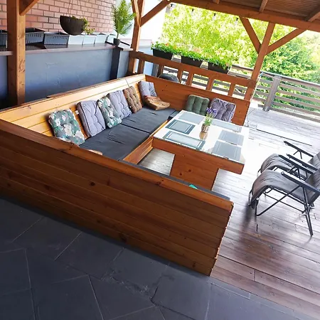 U Eli Z Prywatnym Tarasem アパート オシフィエンチム