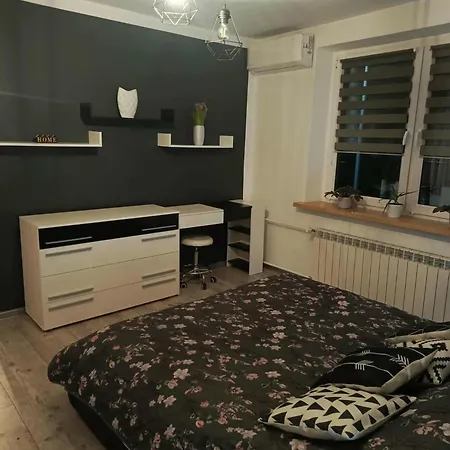 U Eli Z Prywatnym Tarasem アパート オシフィエンチム