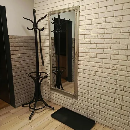 U Eli Z Prywatnym Tarasem アパート オシフィエンチム