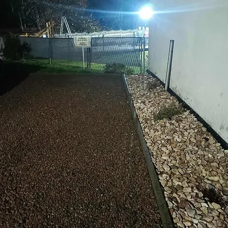 U Eli Z Prywatnym Tarasem オシフィエンチム